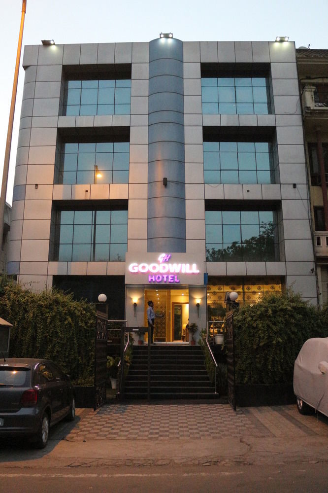 Fabhotel Goodwill Gk 1 New Delhi Exteriör bild