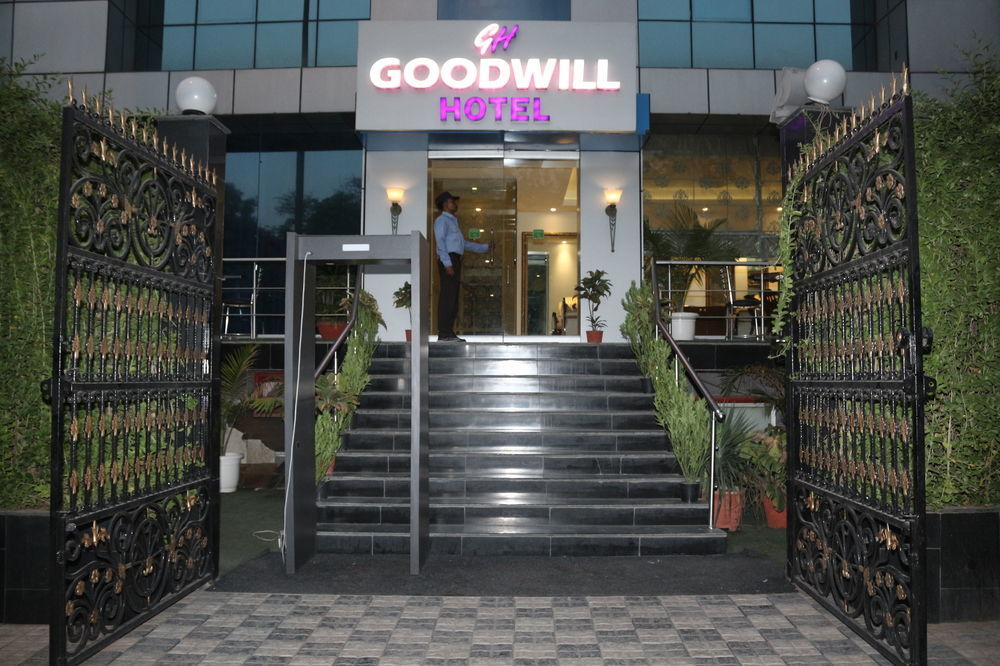 Fabhotel Goodwill Gk 1 New Delhi Exteriör bild